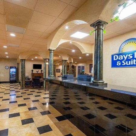 Days Inn & Suites By Wyndham Clovis Ngoại thất bức ảnh