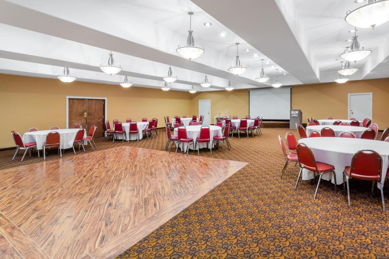 Days Inn & Suites By Wyndham Clovis Ngoại thất bức ảnh