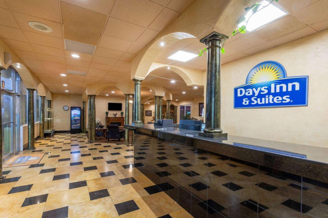 Days Inn & Suites By Wyndham Clovis Ngoại thất bức ảnh