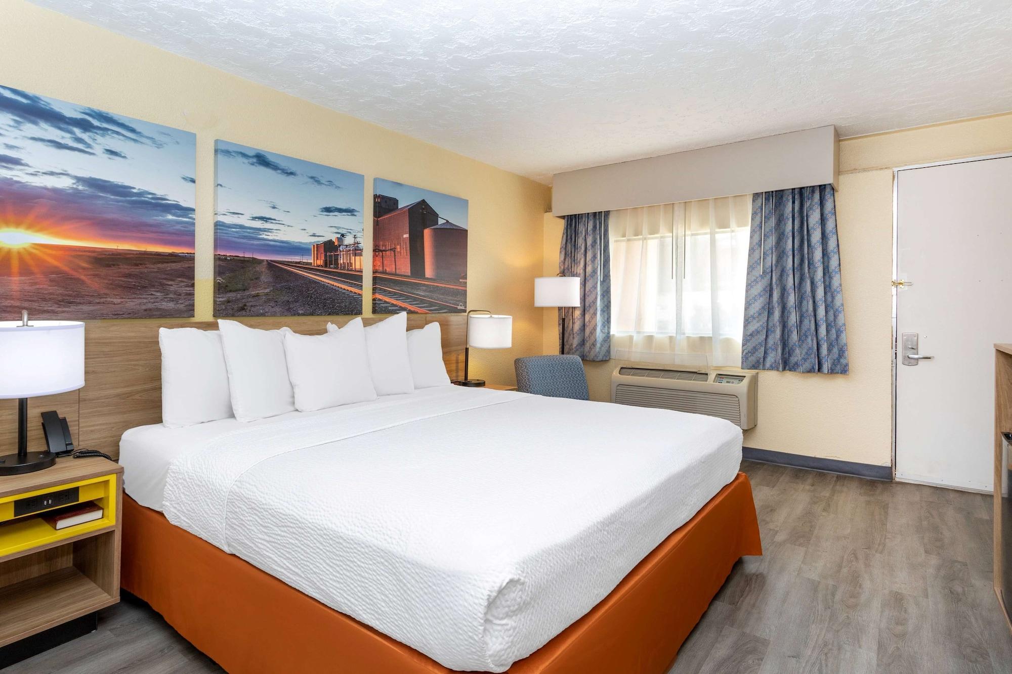 Days Inn & Suites By Wyndham Clovis Ngoại thất bức ảnh