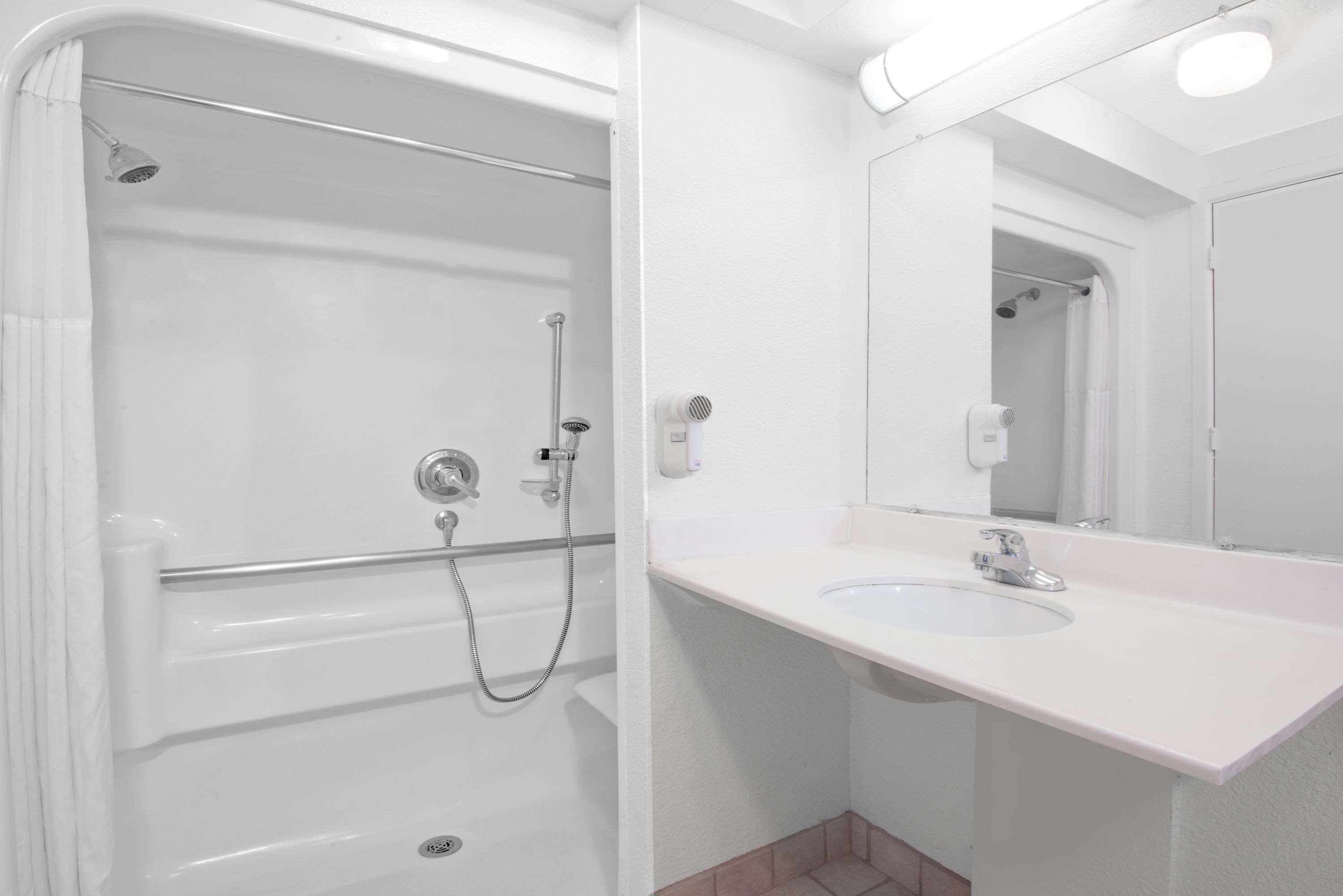 Days Inn & Suites By Wyndham Clovis Ngoại thất bức ảnh