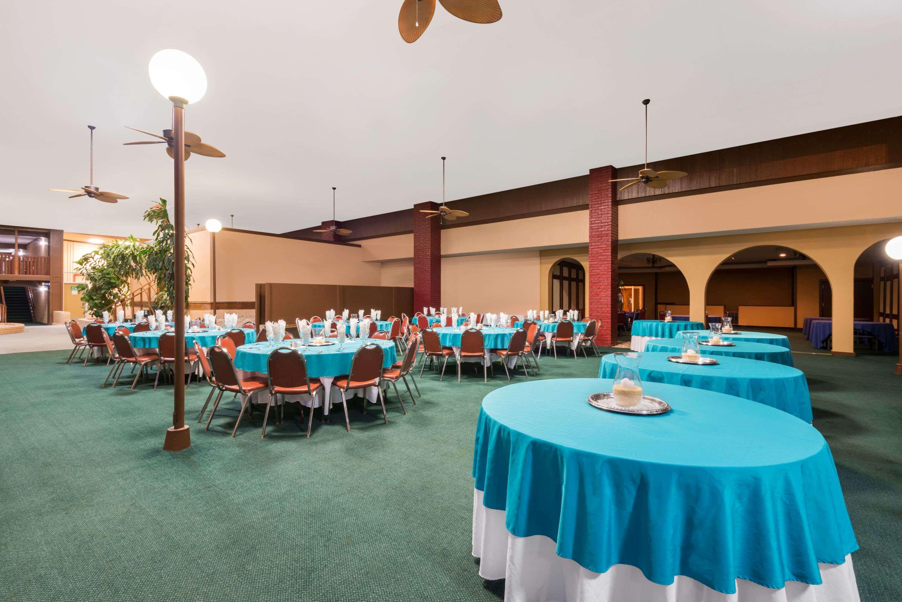 Days Inn & Suites By Wyndham Clovis Ngoại thất bức ảnh